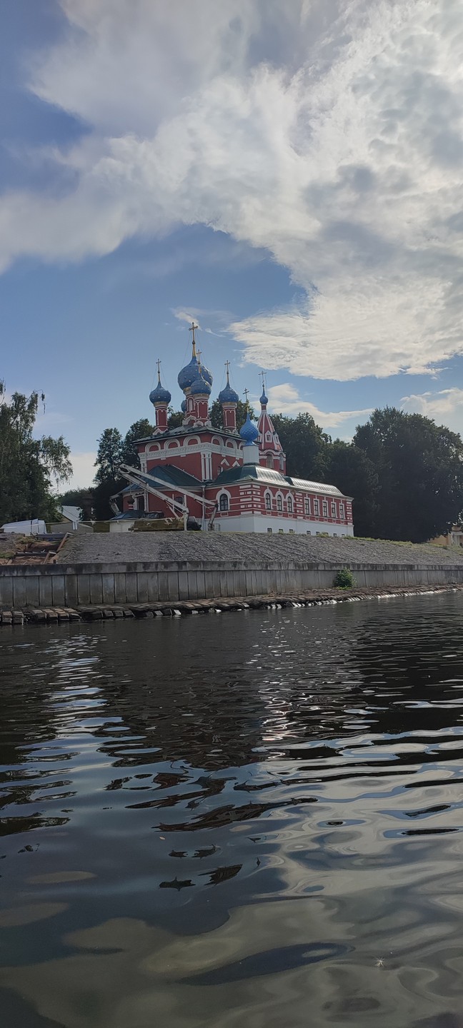 Замечательная экскурсия! Надежда очень подробно и интересно рассказала об основных знаковых местах и достопримечательностях, которые мы