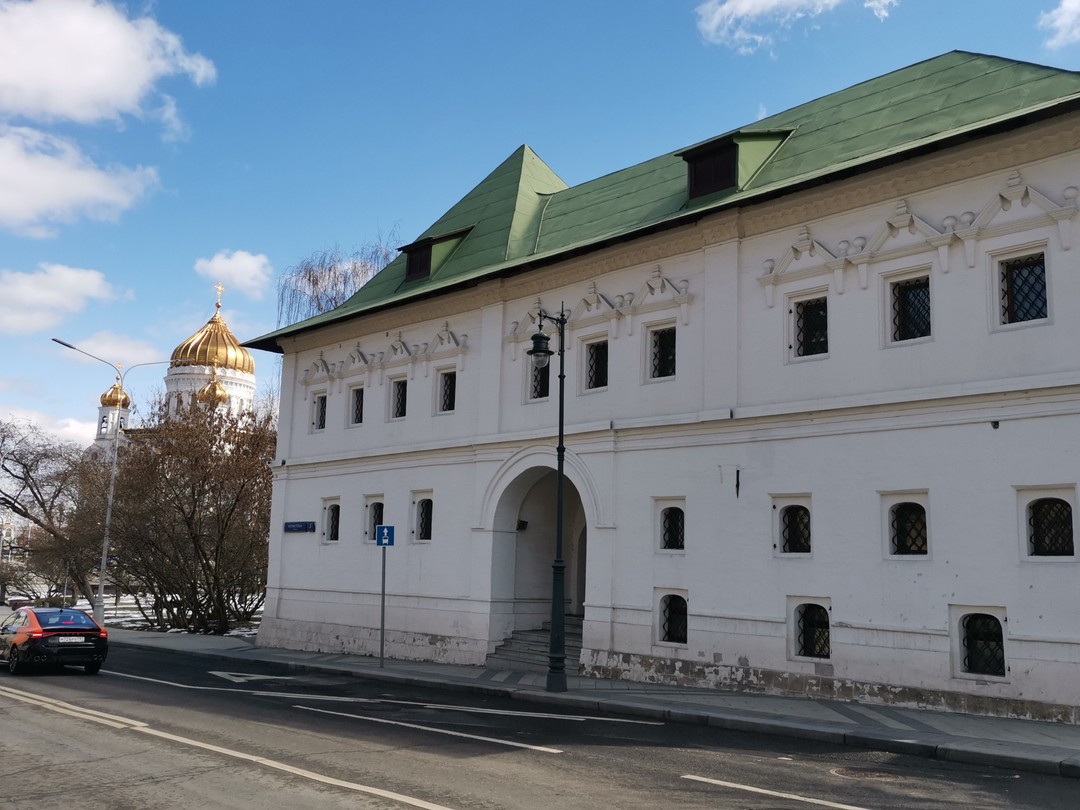 Экскурсия у Екатерины проходит в приятном темпе. Радует хорошая и грамотная речь. Много интересных фактов. Открыли