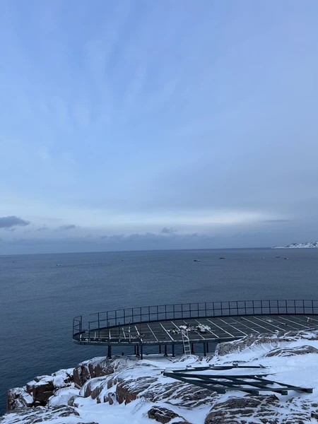 Большое спасибо организаторам экскурсии и особенно нашему гиду Александру! Встреча была назначена на 7 утра, и