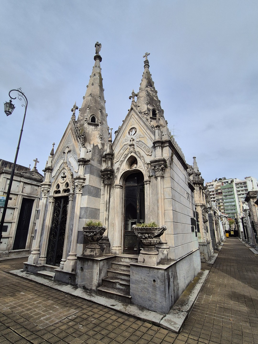 Наша большая благодарность Ольге за данную экскурсию. Увидели то, что нигде до этого не видели. Интересно