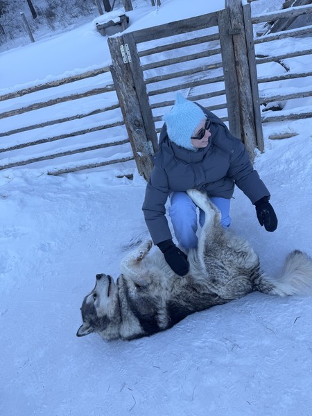 Очень понравился сегодняшний день, водитель Федор очень душевный человек, он делился интересными историями и фактами о