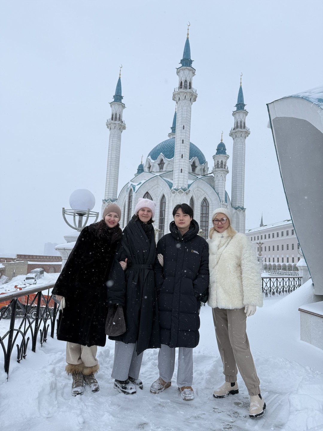 Спасибо большое Артуру за прекрасную экскурсию по Казани. Артур очень увлеченный молодой человек, прекрасно знающий историю