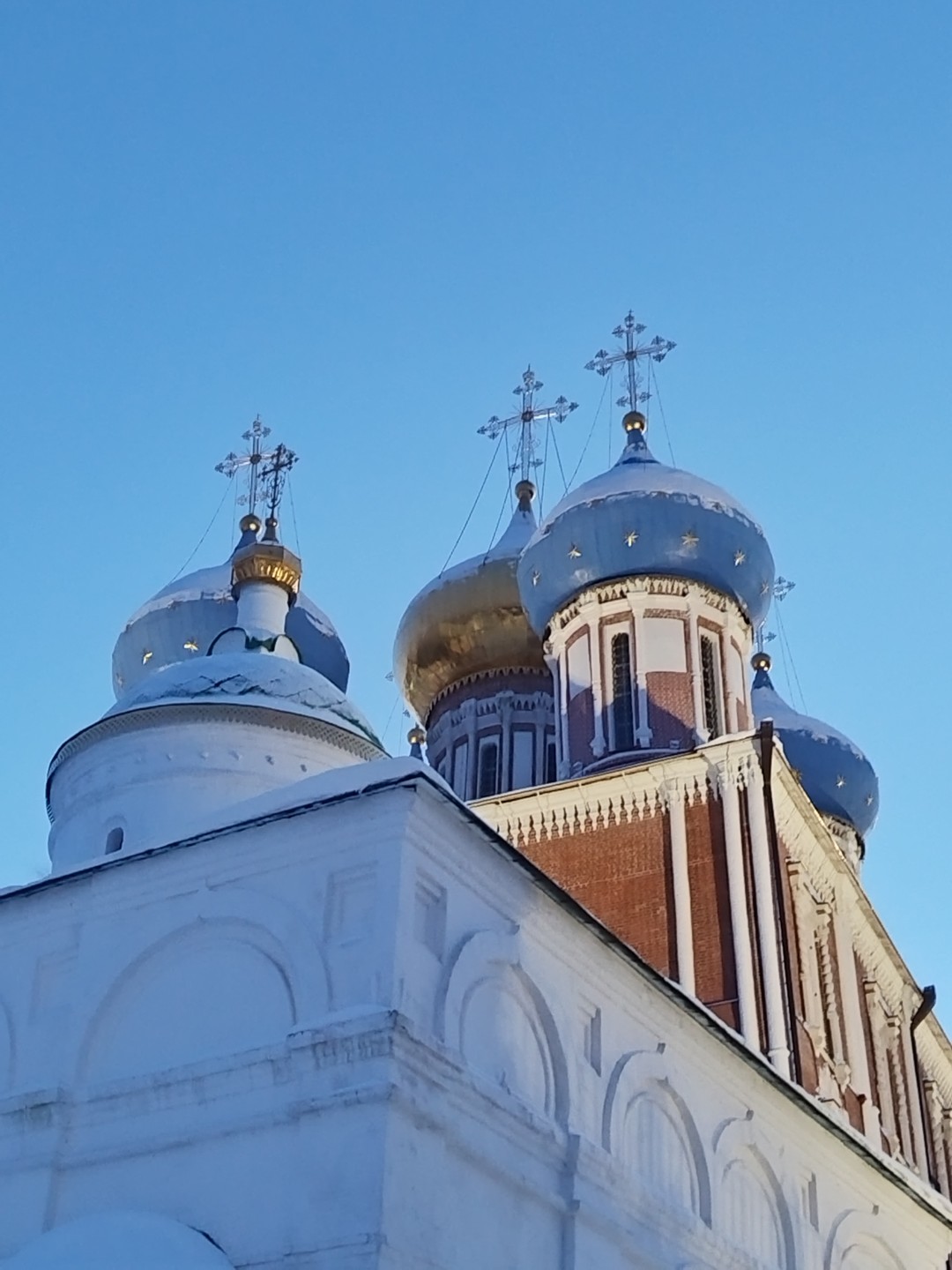 Все было хорошо интересно, но не много не хватило исторической информации