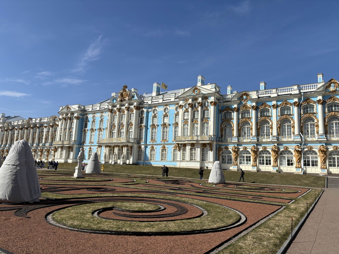 Спасибо Александре за потрясающую экскурсию в царское село 🌸, Александра рассказала и показала гораздо больше и интереснее, чем музейный гид