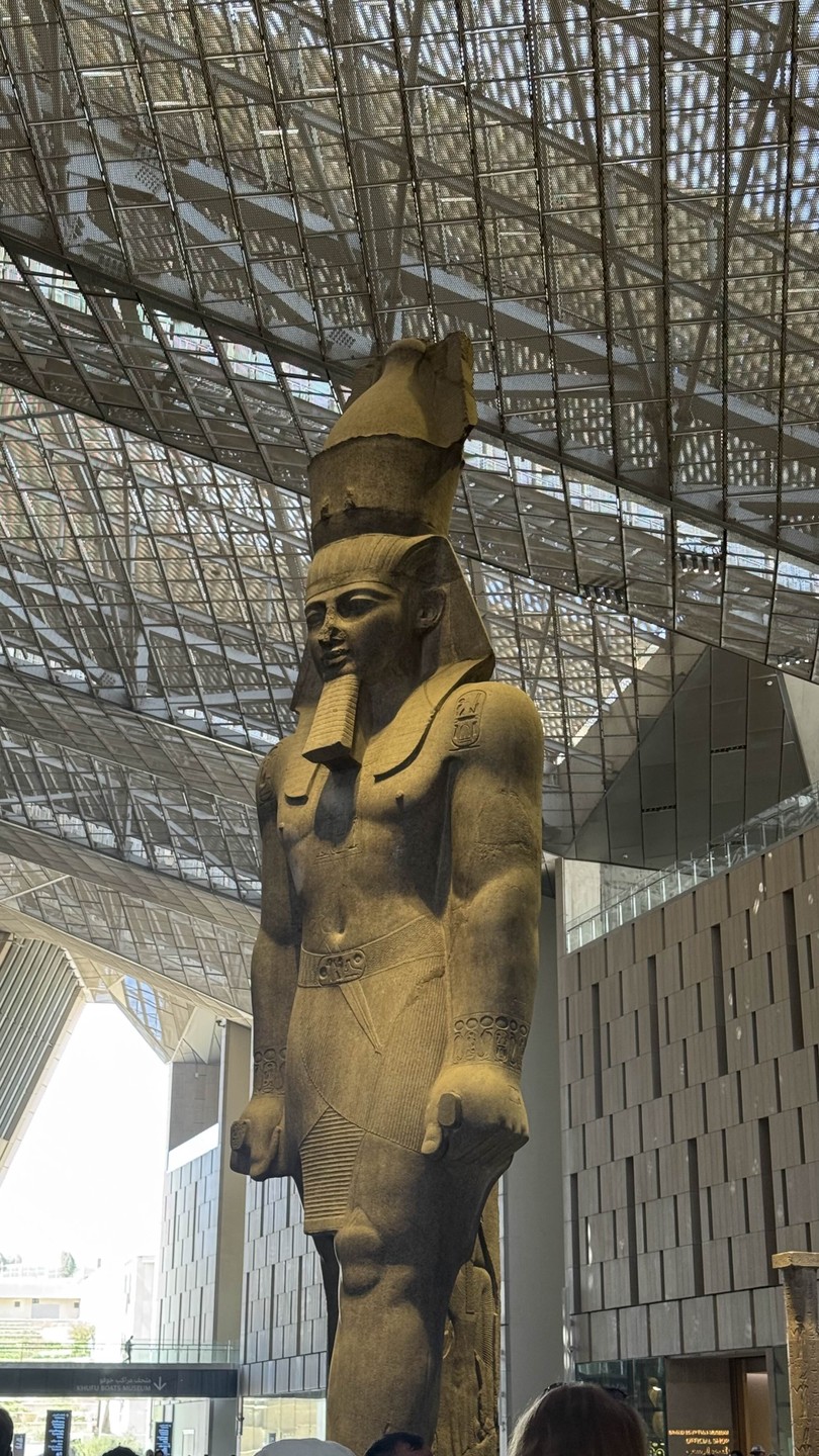 Брали экскурсию заранее, до приезда в страну