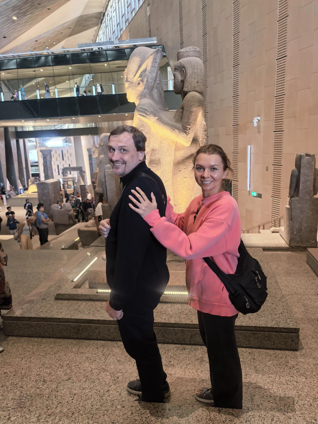 Провели незабываемое время в Каире. За два дня успели посетить пирамиды, сфинкса, новый музей и еще