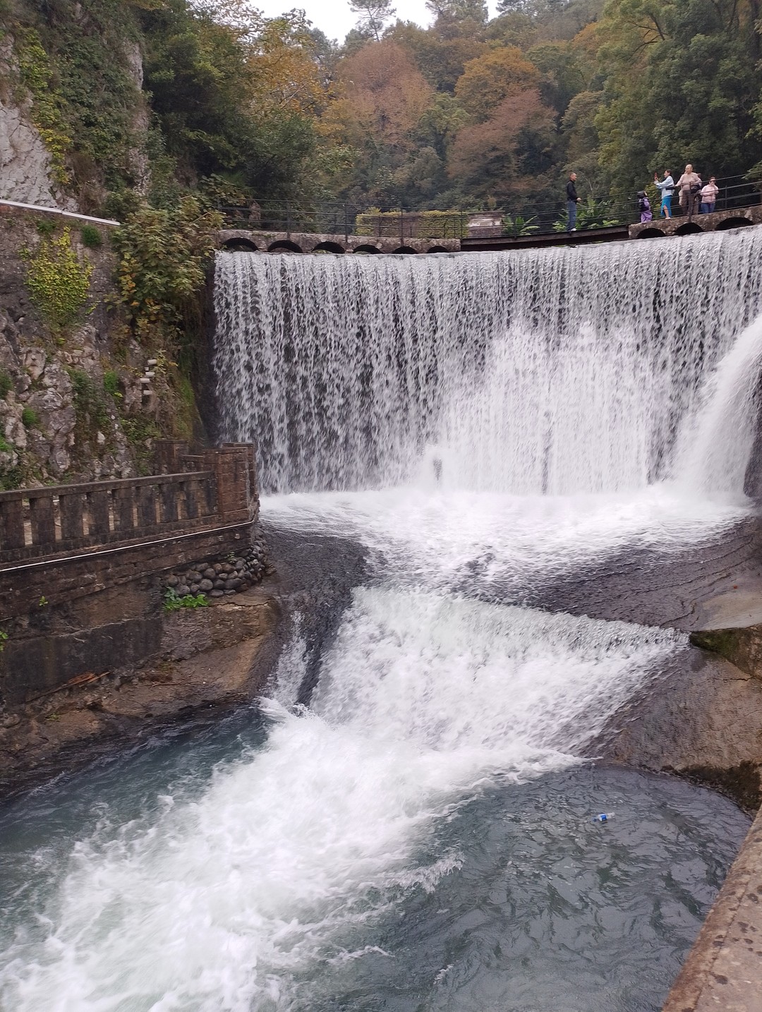 Маршрут тура интересный. Благодарим за организацию частично) Но на каждый маршрут по программе отведено очень мало