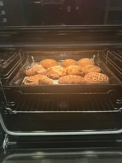 Теплый, уютный, ламповый мастер-класс по пряникам, где мы принимали участие всей семьей и пряники делал даже