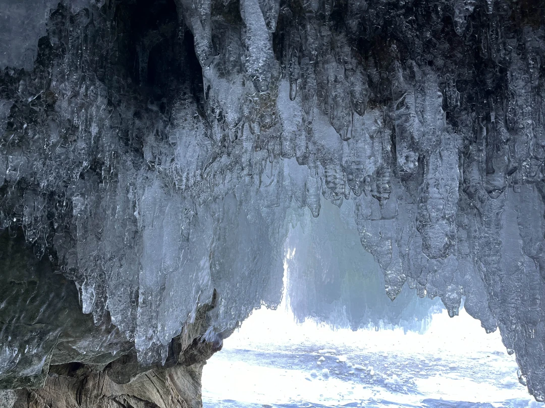 Бронировали тур на 2 дня по Байкалу, и очень рады, что выбрали именно этот маршрут со