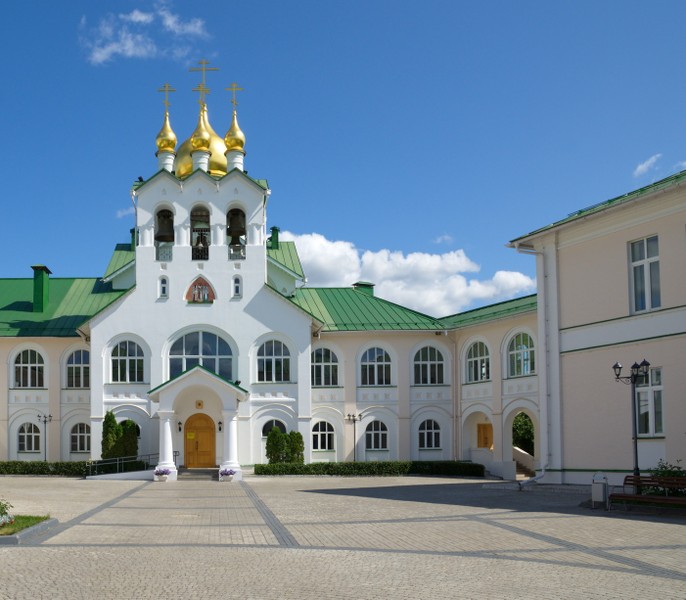 Богоявленский Старо-Голутвин мужской монастырь