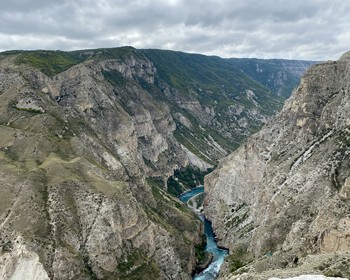 Сулакский каньон, прогулка на катере и бархан Сарыкум