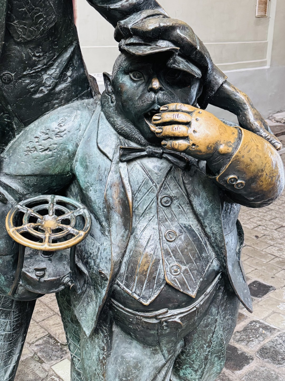 Экскурсией остался доволен и рекомендую, интересно построен маршрут и рассказ. Лилия, вам спасибо большое, на многое