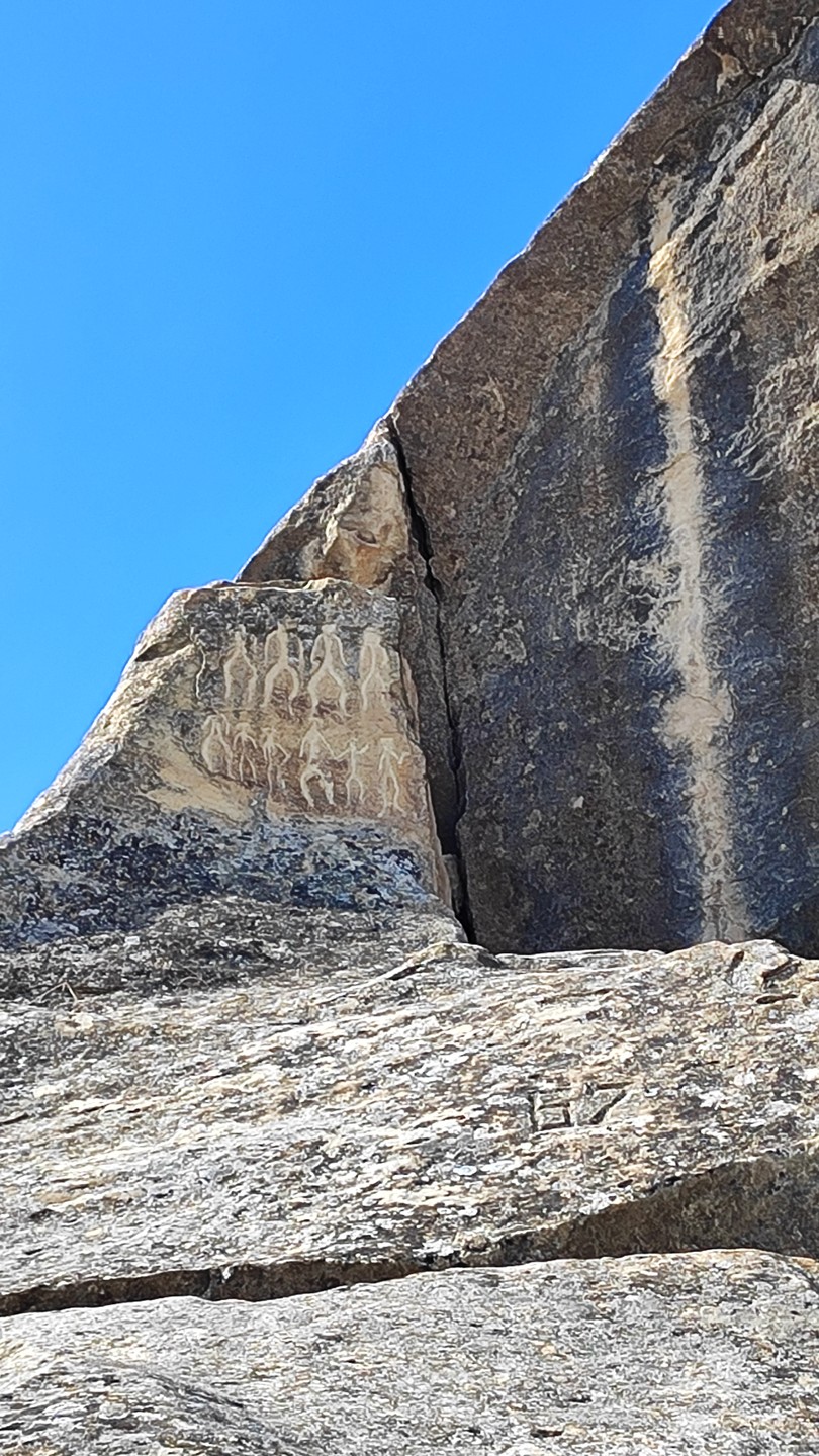 Гобустан: первобытный уют или искусство древнего человека (Елена)