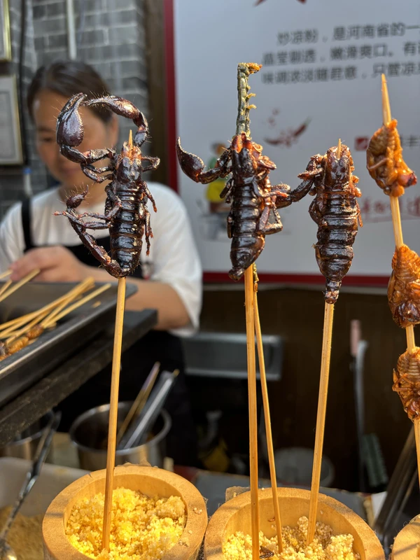 Лоян и Шаолинь: от духовной глубины до вкусов стрит-фуда