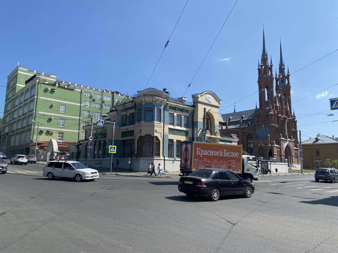 Огромное спасибо Алене за интересную экскурсию от всей нашей дружной компании! Алена любит свой город, знает