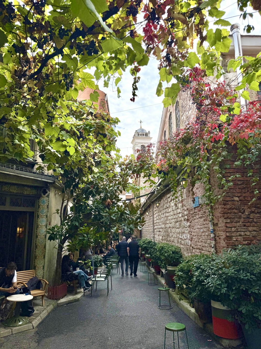 Спасибо, отличная экскурсия и замечательный экскурсовод. Получилось насыщенно, интересно и даже больше чем описано в программе. Нам очень понравилось