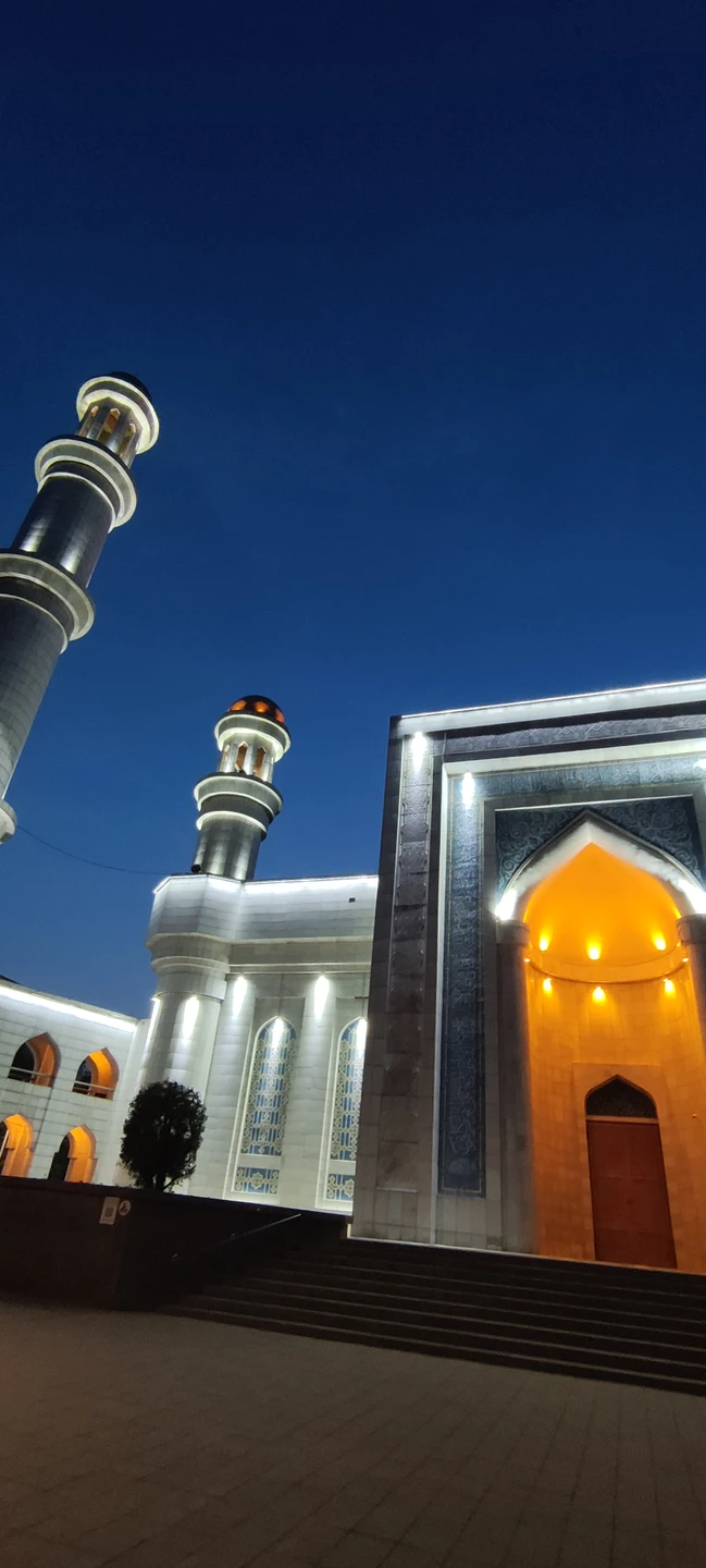 Хочу выразить огромную благодарность Малику за прекрасную, насыщенную экскурсию, благодаря которой мы так близко познакомились с