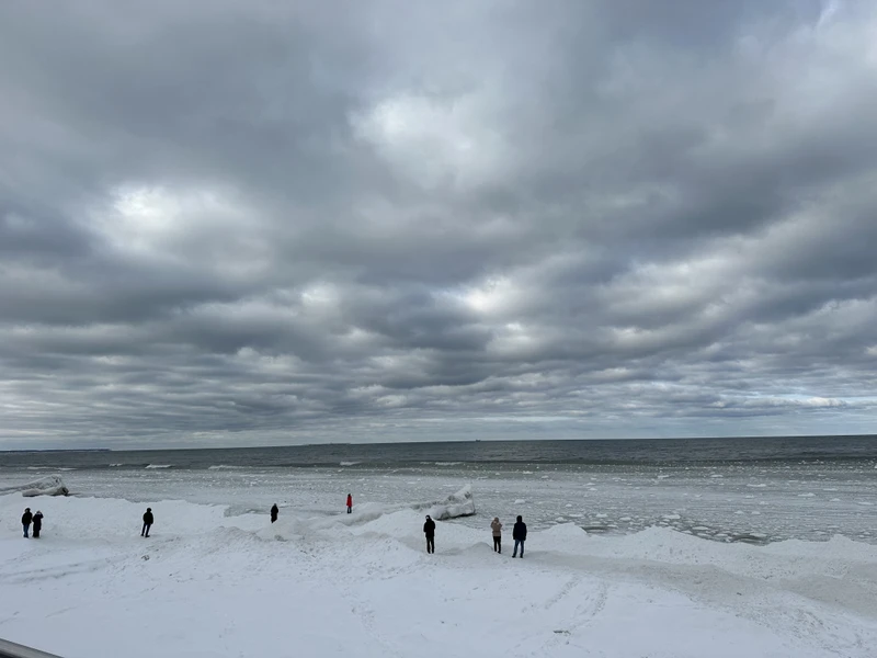 Экскурсия очень понравилась, не смотря на то, что было много снега и погода относительно прохладная. Погодные