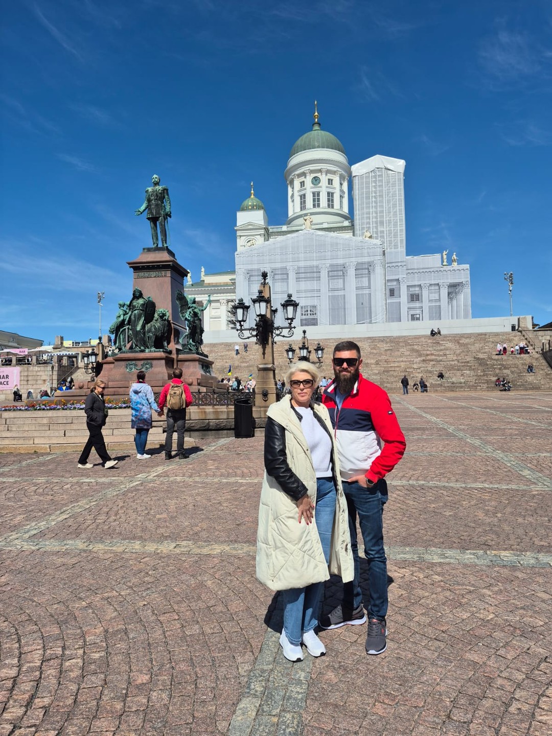 Хочу выразить огромную благодарность Ольге за потрясающую экскурсию по Хельсинки! Это был не просто стандартный обзор