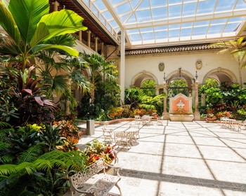 Вилла Визкайя: роскошный дворец и прогулка по парку