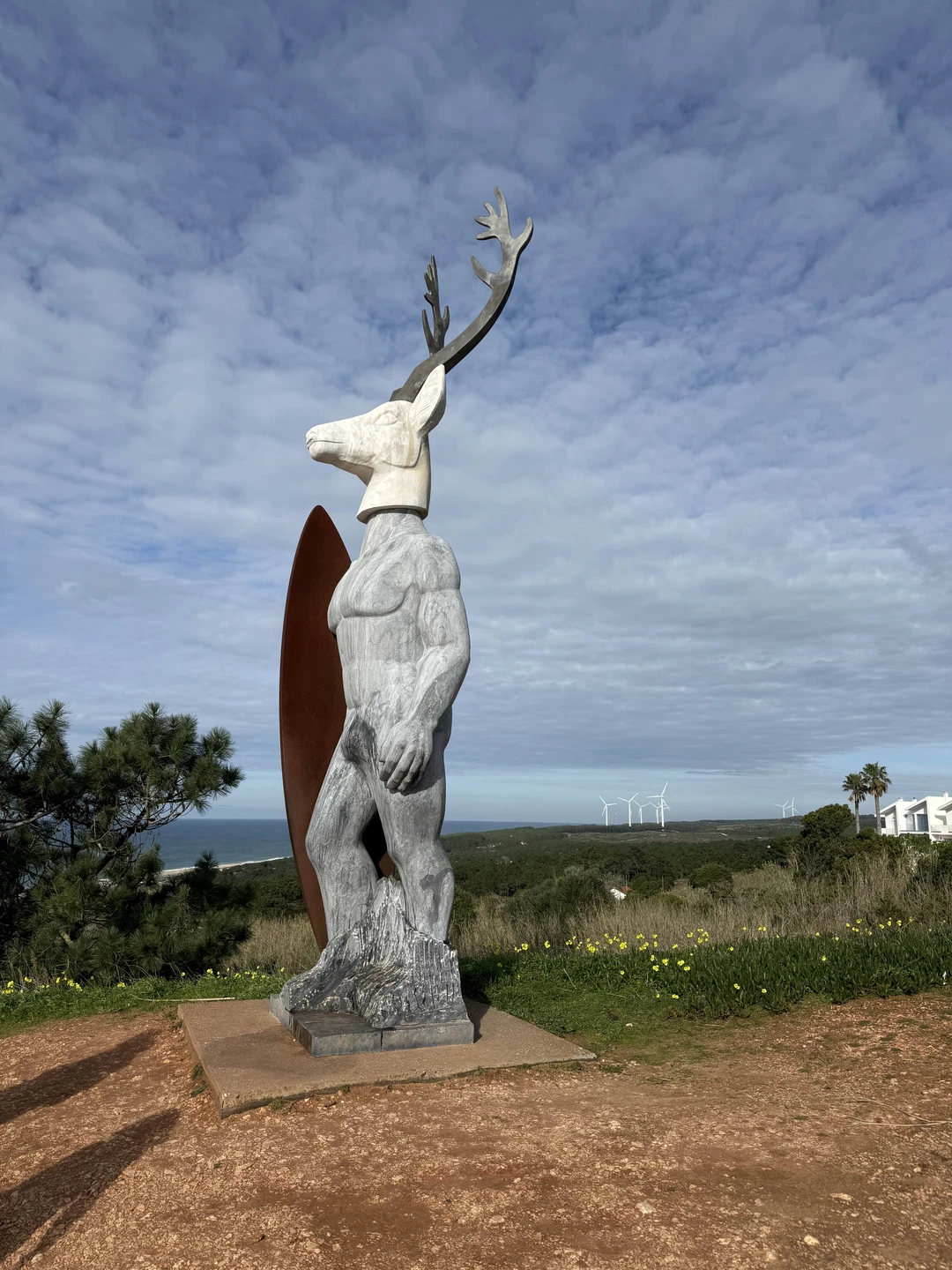 Экскурсия получилась очень интересная: красивые места, много исторических фактов, приятный экскурсовод, который умеет подстраиваться под потребности