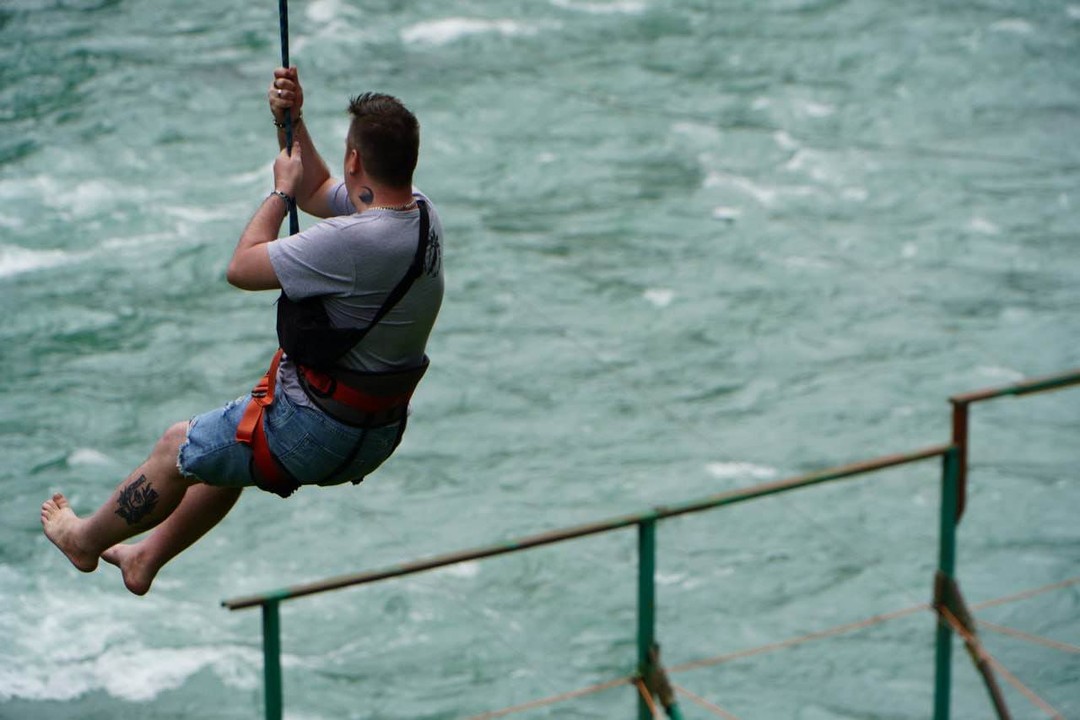 Очень бы хотелось ответить гида леву. очень понравился нам с мужем веселый много рассказывал. на дегустации