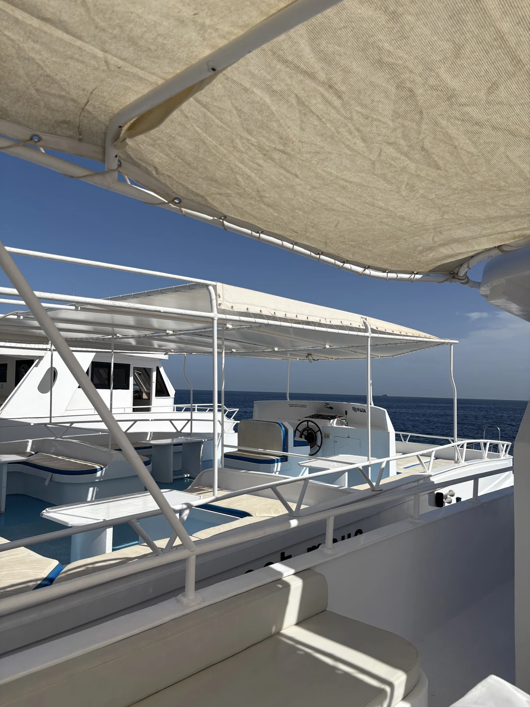 Вадим - прекрасный инструктор! Нам очень все понравилось, было страшно, охватила паника, но он профессионально и