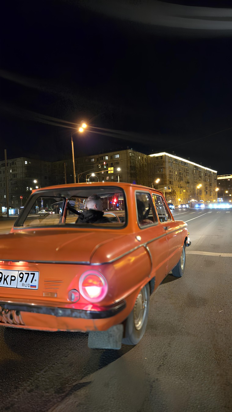 Фото Москва винтажная: автопрогулка на «Запорожце»