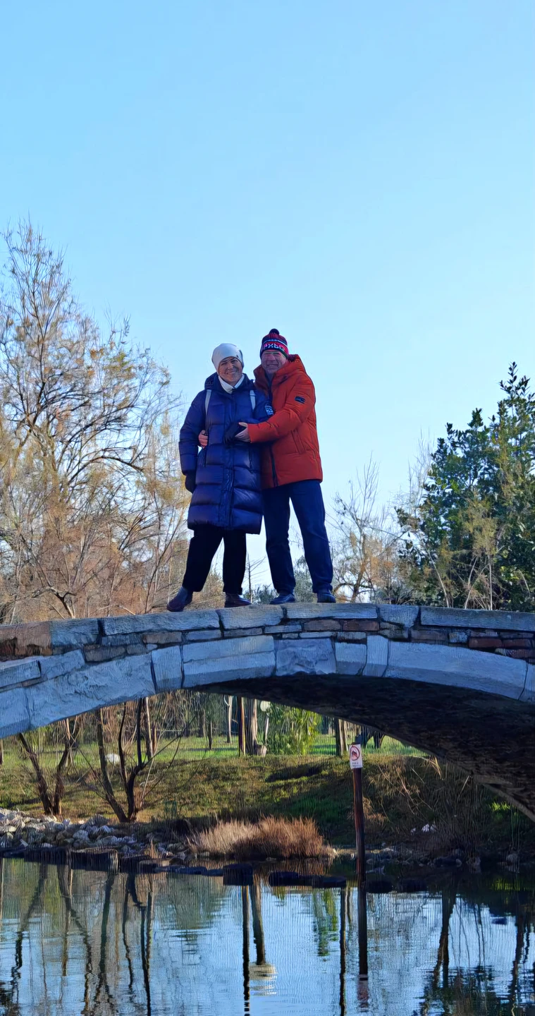 Хотим выразить искреннюю благодарность нашему гиду Валерию, который провел для нас две незабываемые экскурсии - Венецианское