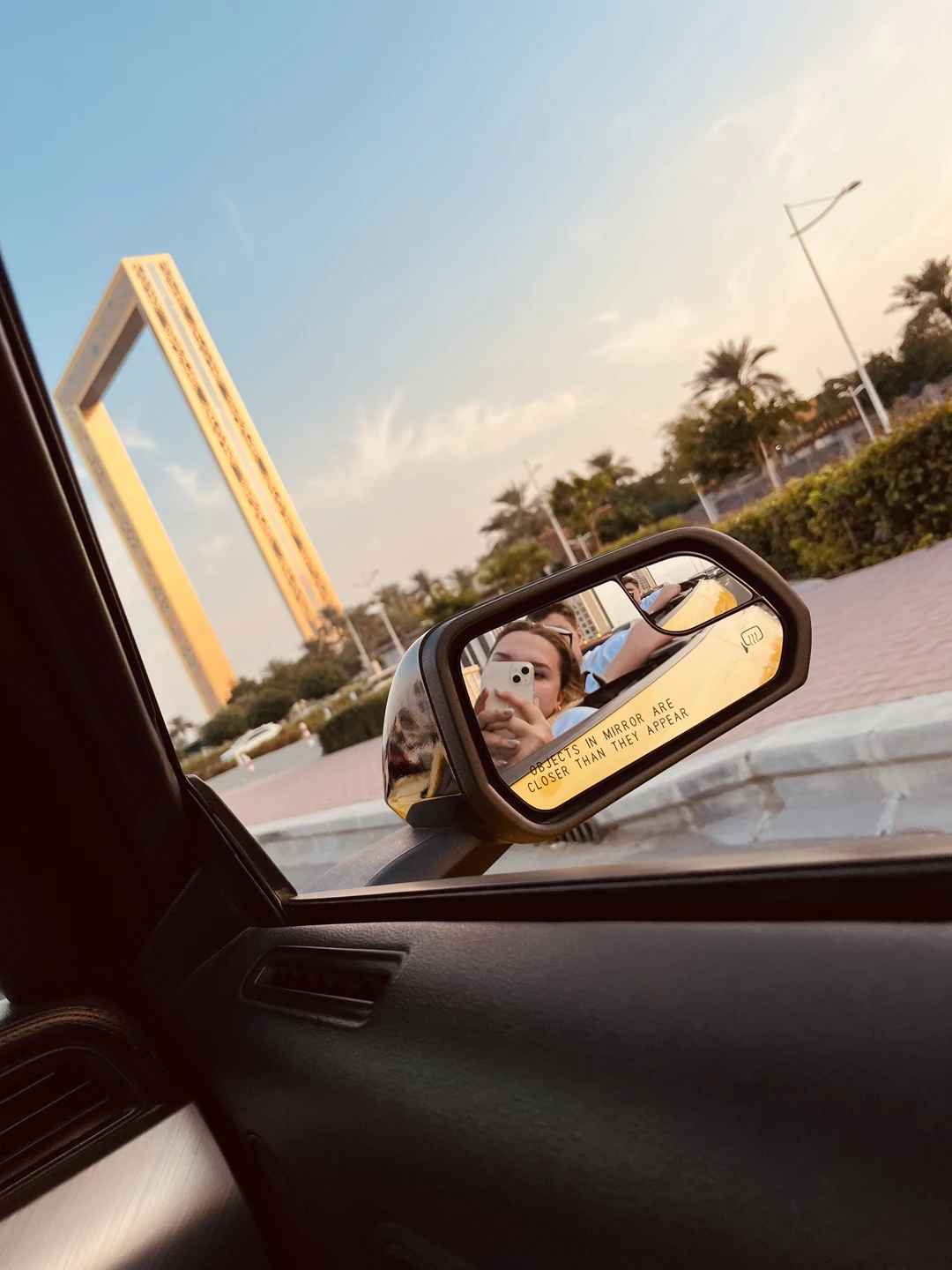 Хочу от всей души поблагодарить Бахтияра за прекрасную экскурсию! Он не только аккуратный и внимательный водитель