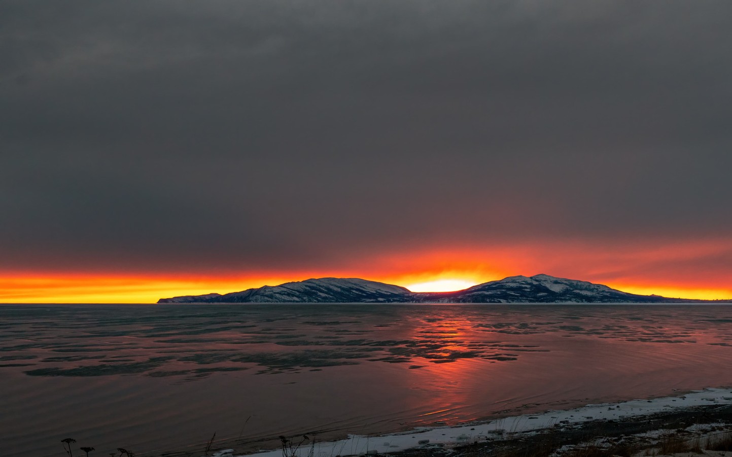 Магаданские красоты: море, скалы, перевалы