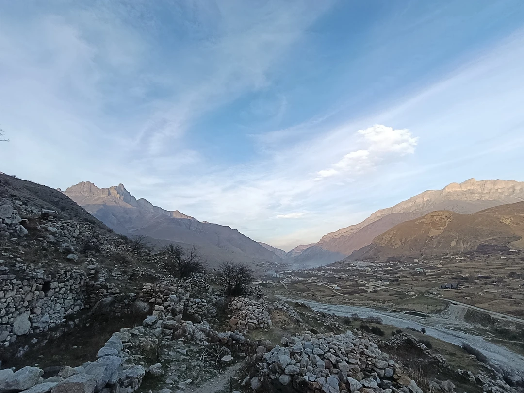 В рамках экскурсии посетили много интересных и красивых локаций, получили море положительных эмоций. Программа экскурсии грамотно