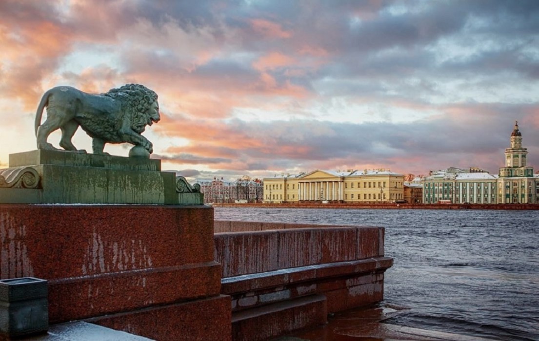 Фото Обзорная экскурсия по Петербургу для детей (8+)