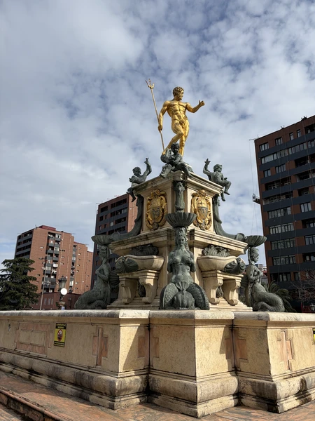 Прекрасный день в дружной компании! Олег — удивительный рассказчик, обладает огромным количеством информации и способен увлечь