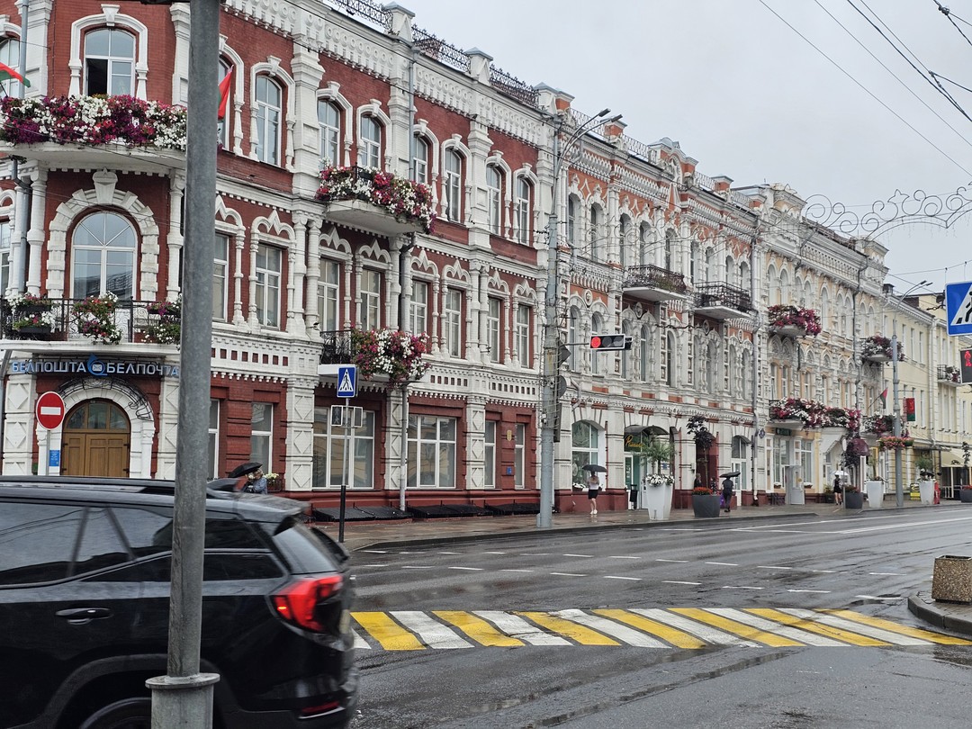 Интересно. Живо. Легко. Давайте еще!