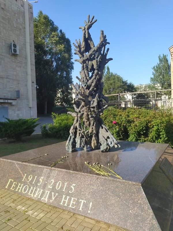 Экскурсия по городу, которого нет на карте, - по Нахичевани-на-Дону