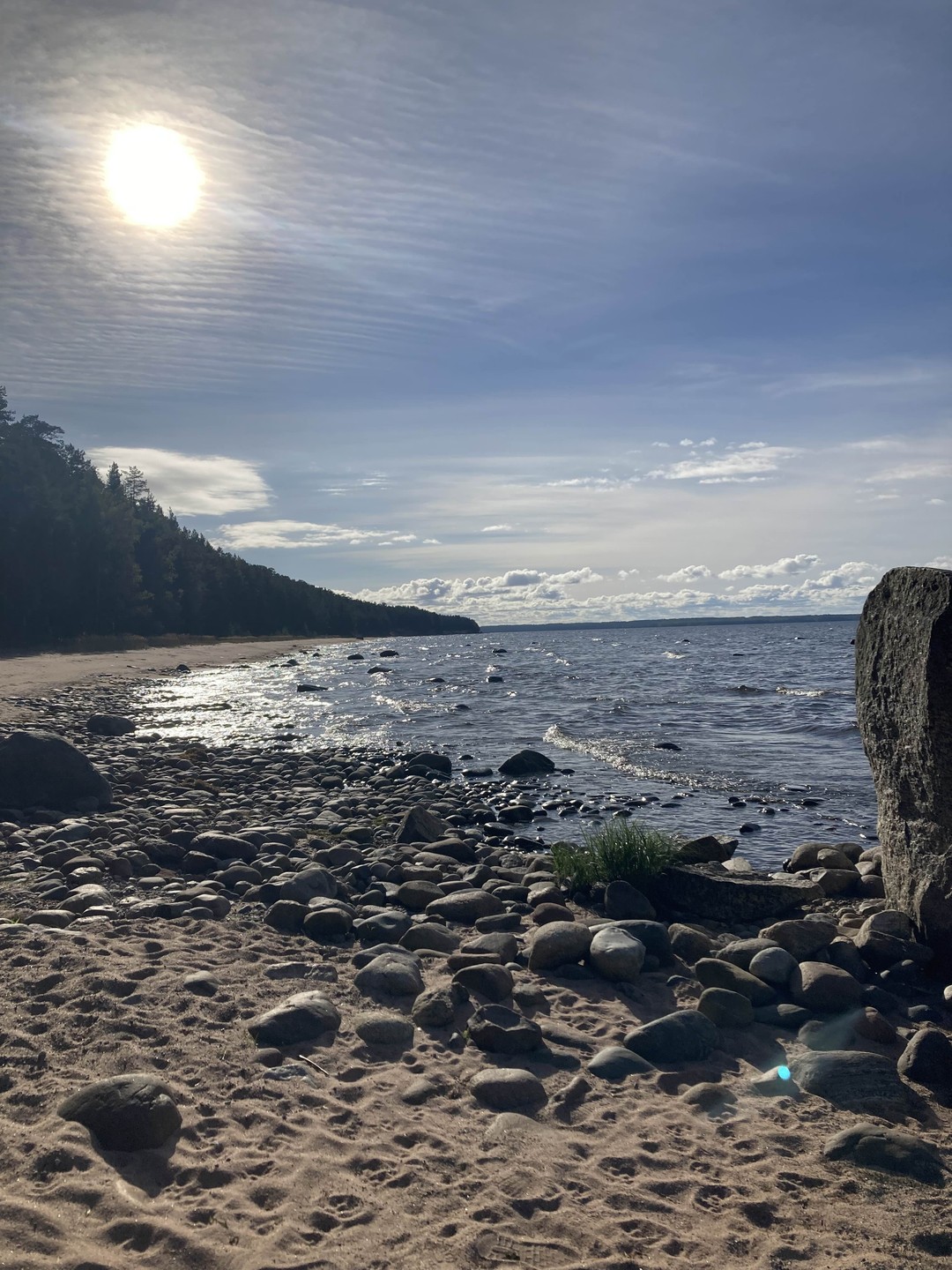 Отличный день-путешествие! Гид любит свою работу и с теплотой, добротой погружает нас-туристов в исторический материал. Рекомендую!