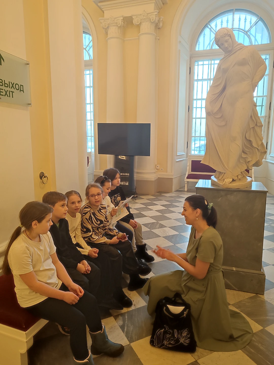 Экскурсия-квест для детей «Новый год в Зимнем дворце» (Ольга)