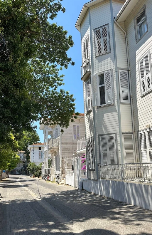 Прогулка с аудиогидом по европейской набережной Босфора