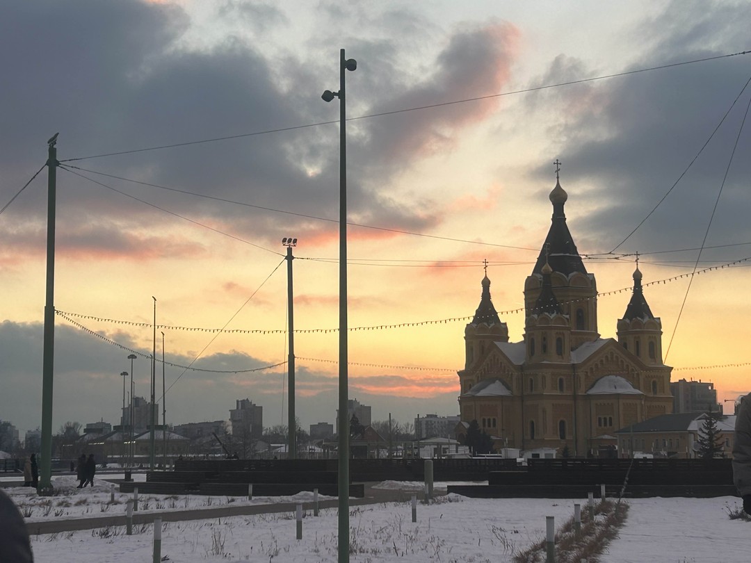 Экскурсия была комфортная, несмотря на погоду, очень информативная и полная. Алексей прекрасный рассказчик, было интересно и