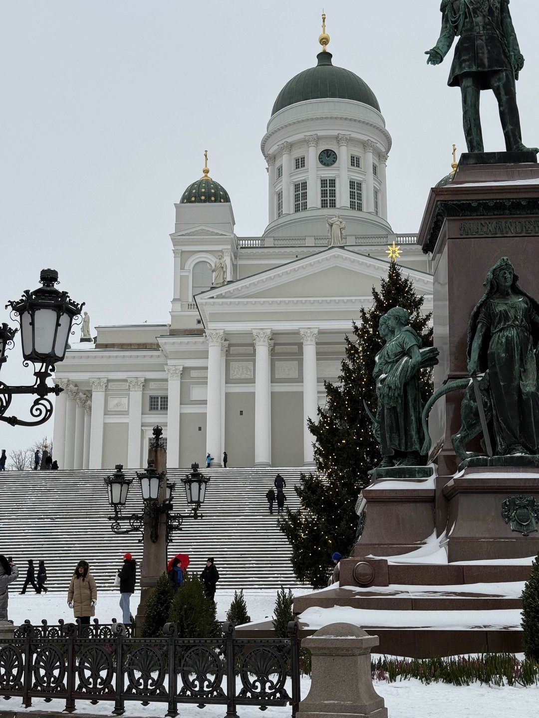 Отличная экскурсия и приятная женщина. Нам все понравилось. Спасибо большое ☺️