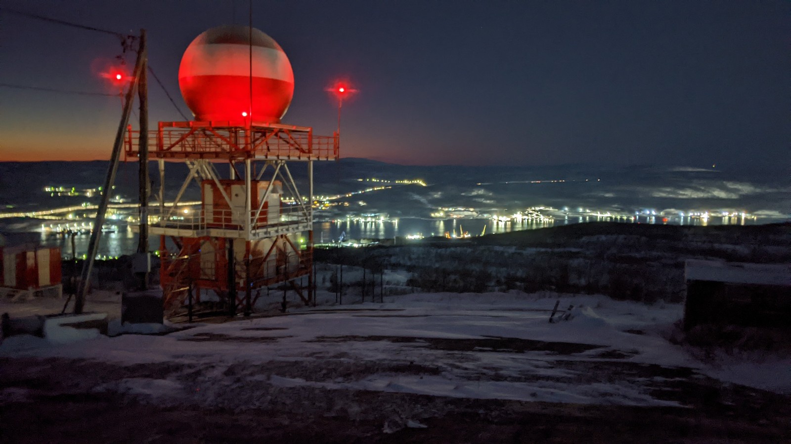 Треккинг на снегоступах — по сопкам в окрестностях Мурманска