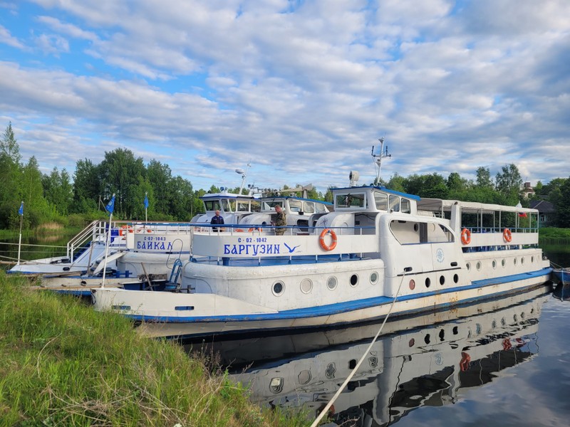 Вдоль по Гостинодворской улице