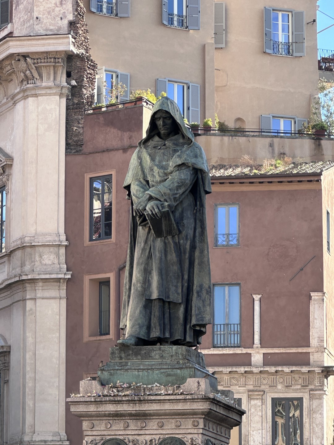 Прекрасный гид! Наталия показала самые важные места и объяснила всё простым и понятным языком. Остались только положительные впечатления