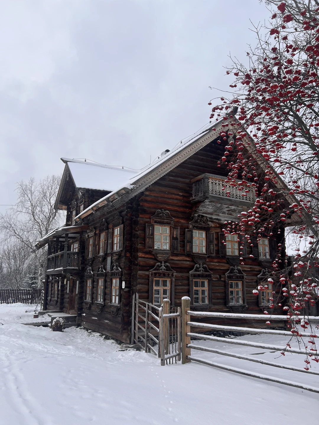 Недавно побывали на экскурсии в Шелтозеро и в полном восторге! Это уникальное место с удивительной атмосферой