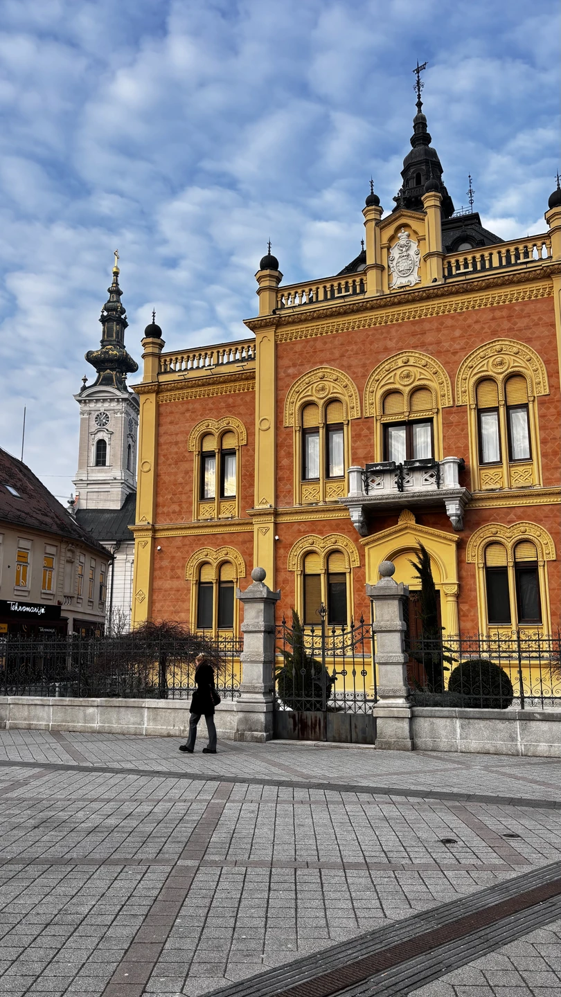 Спасибо большое Микице за очень интересную экскурсию. Очень эрудированный экскурсовод и хороший водитель! Были учтены все
