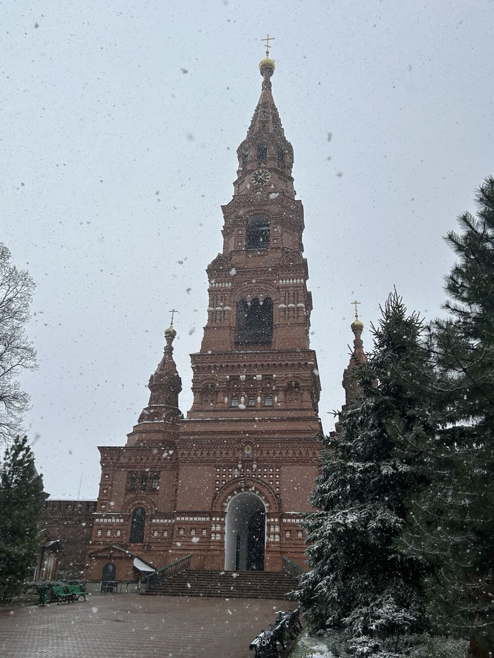 Водопад Гремячий ключ и русская Гефсимания (Анна)