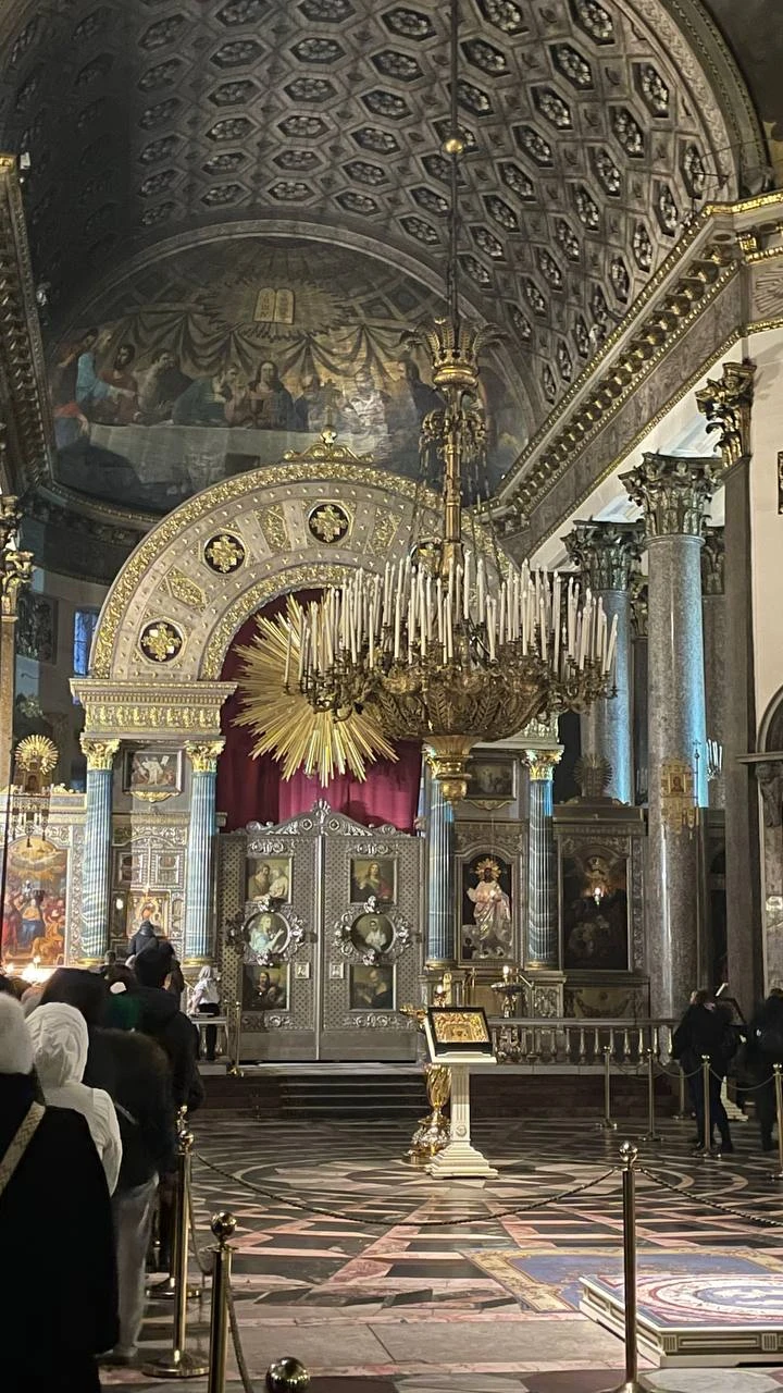 Добрый вечер, дорогие💜Пишу отзыв уже с другого города. 23 ноября мы с подругами, по времени, отправились