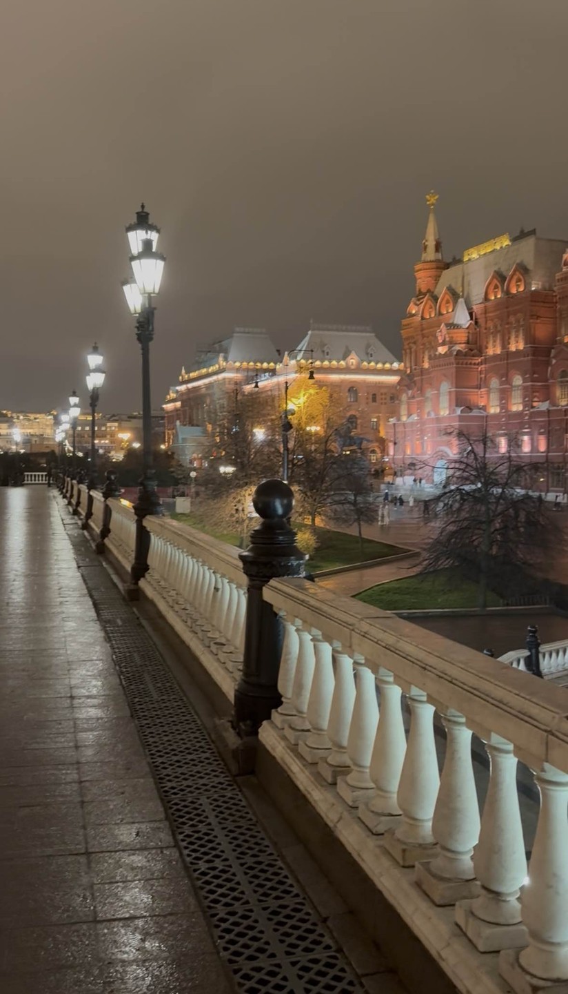 Экскурсия подойдёт практически для всех возрастов. Я специально подобрала автобусную экскурсию, чтобы много не ходить пешком