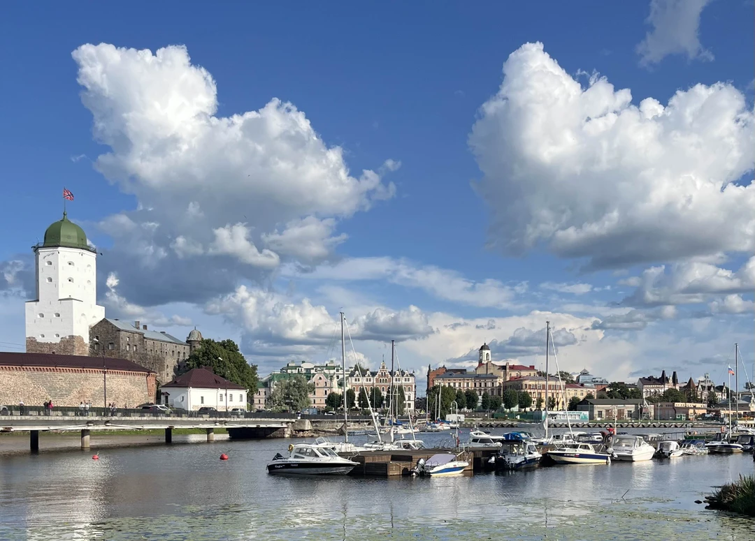 Гид Ирина умница! Интересно, сочно и завлекательно) однозначно рекомендуем!